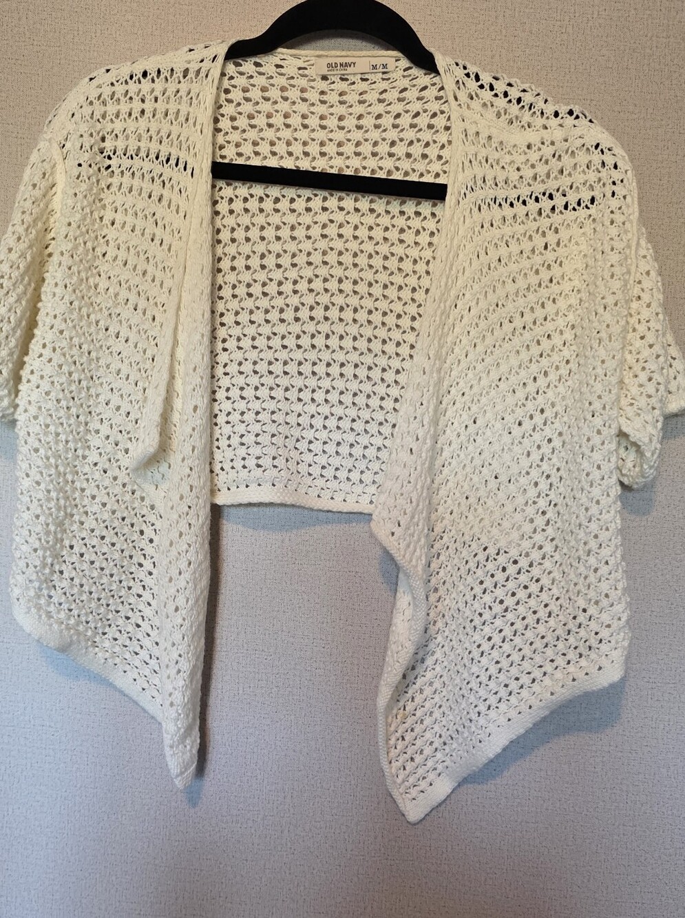 Old Navy Cream Open-Knit Cropped Cardigan